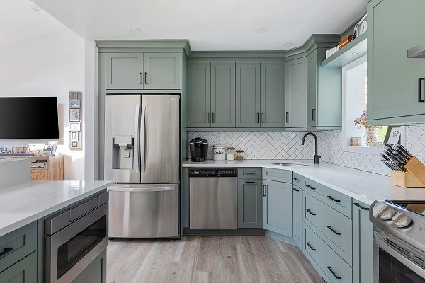Kitchens work by EUNEQ Construction Corp